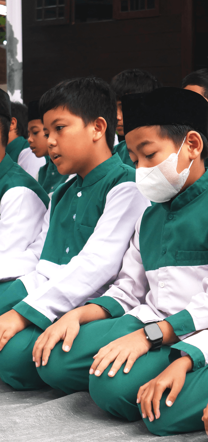 Anak-anak sedang bermain di Andalusia Montessori